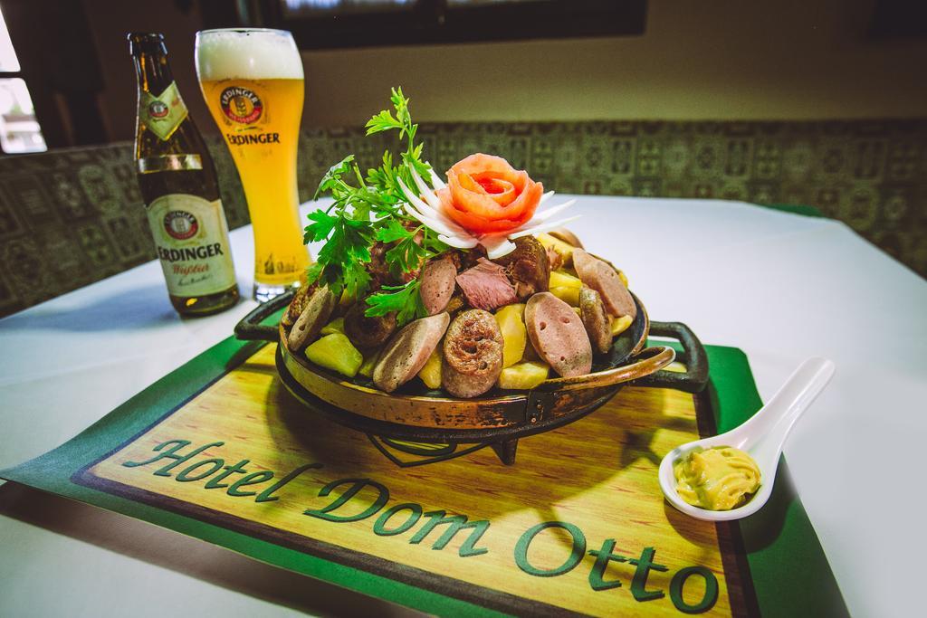 Hotel Dom Otto Веспасиано Екстериор снимка